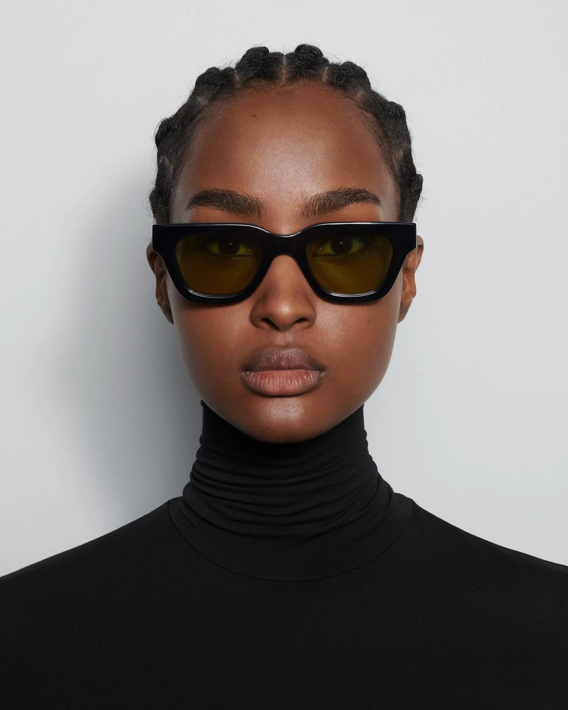 11 Lab Lens Olive