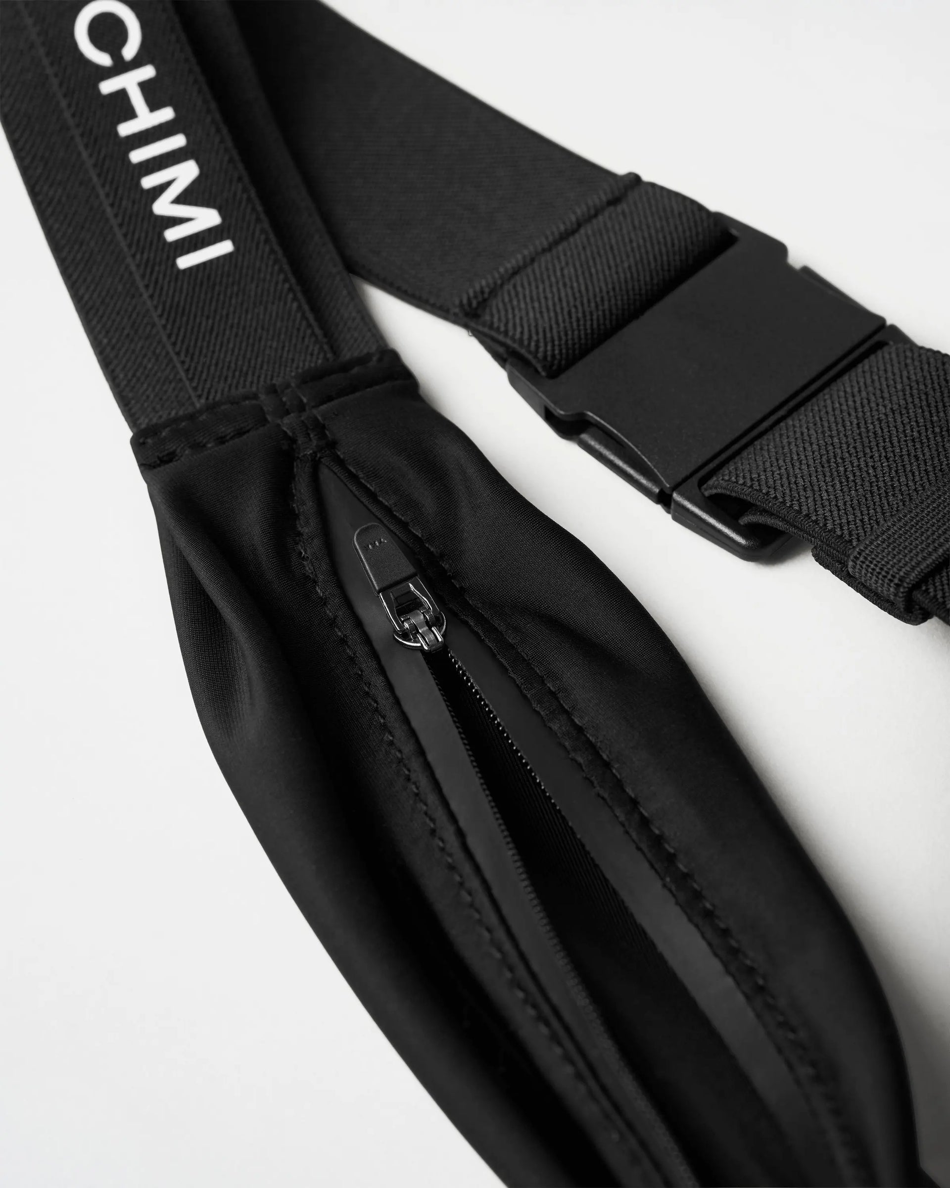 01 ACTIVE BLACK