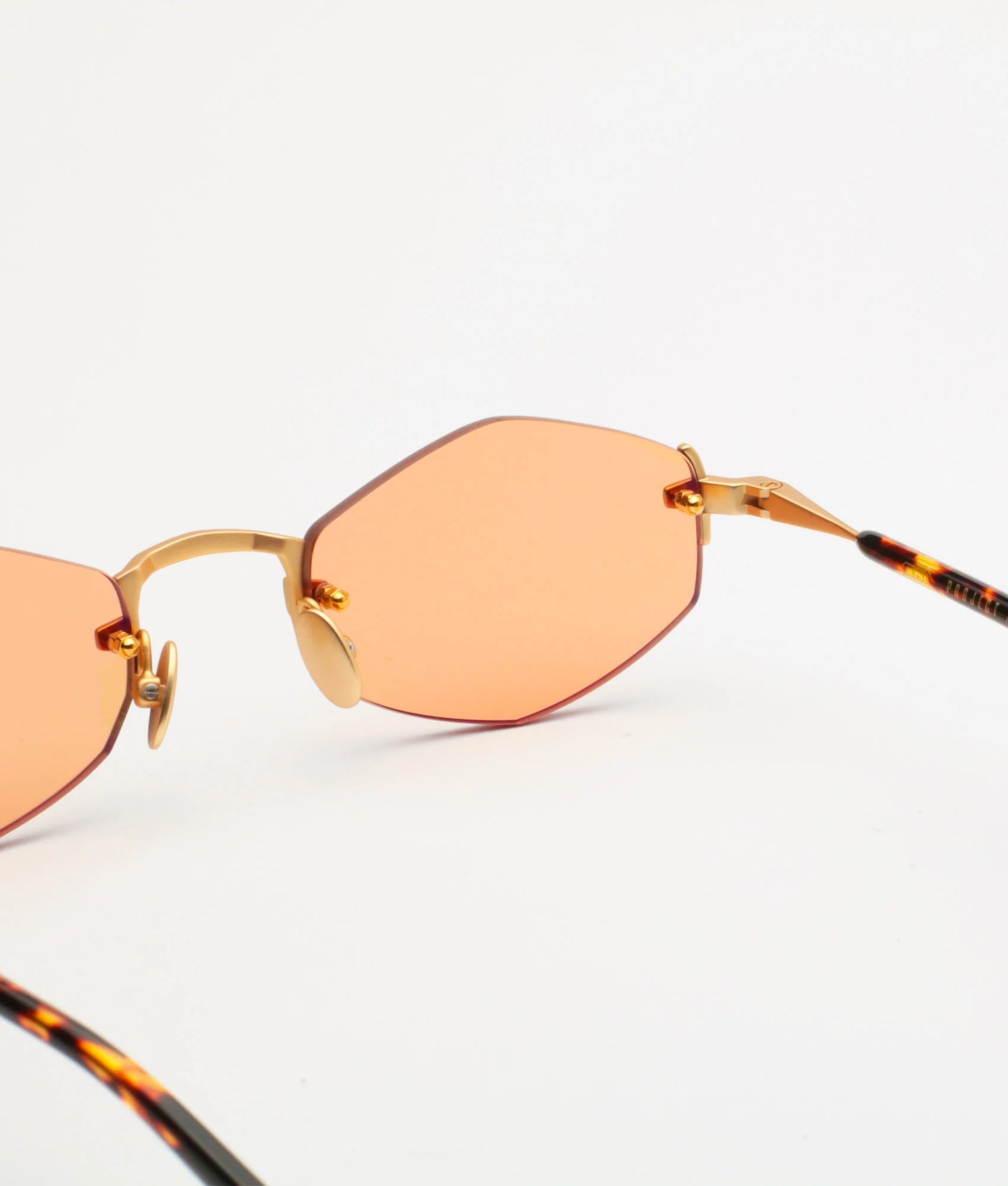 LUNAR MATTE GOLD