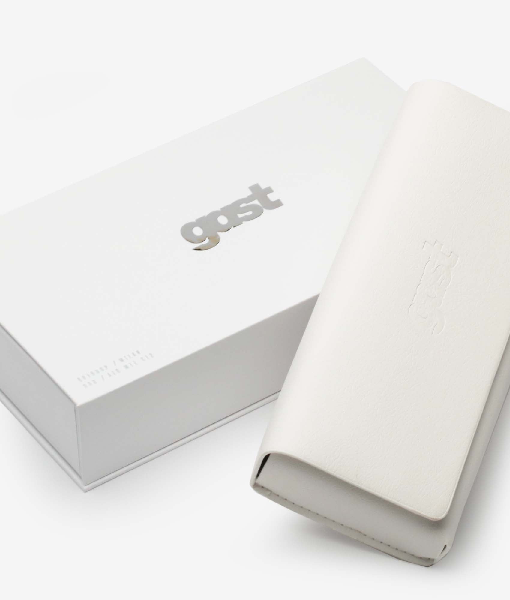 STUDIO SILVER